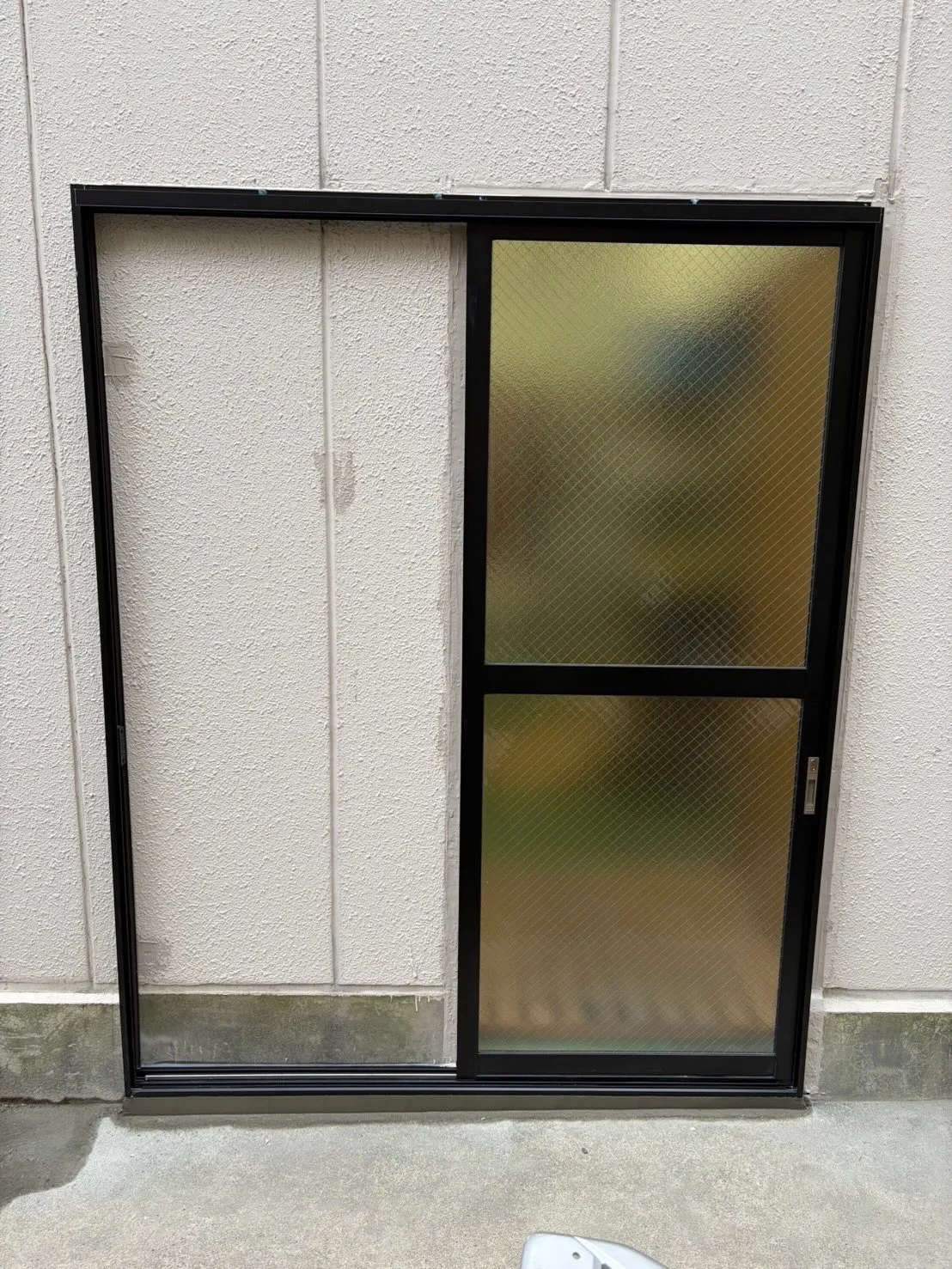新しい引き戸が完成しました🚪✨